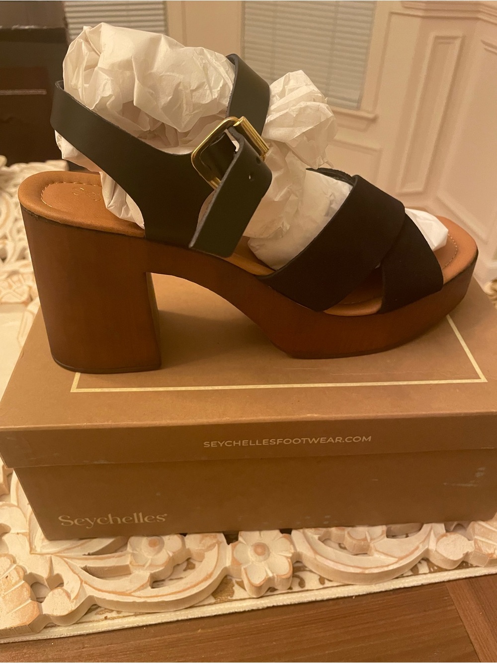 NIB-Seychelles Seychelles Paloma Black Suede Platform Sandals Women's Size 10 - Picture 9 of 11